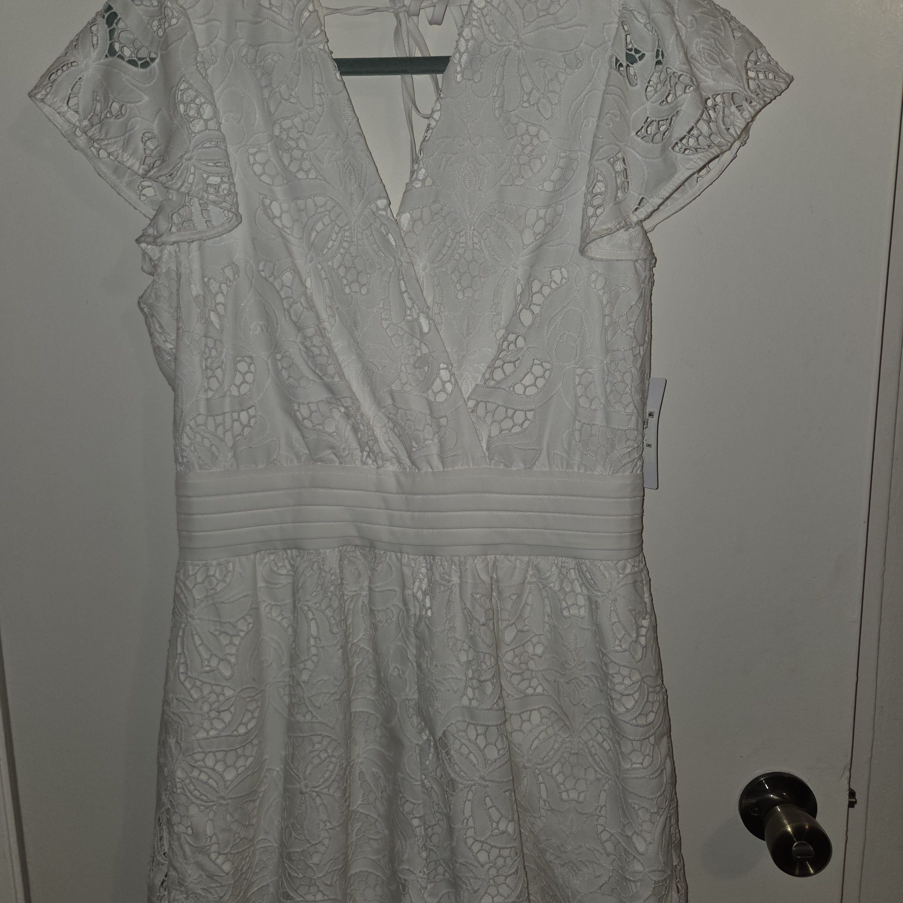 Guess Floral Detailed, Fully Lined Romper/Size L, Nwt